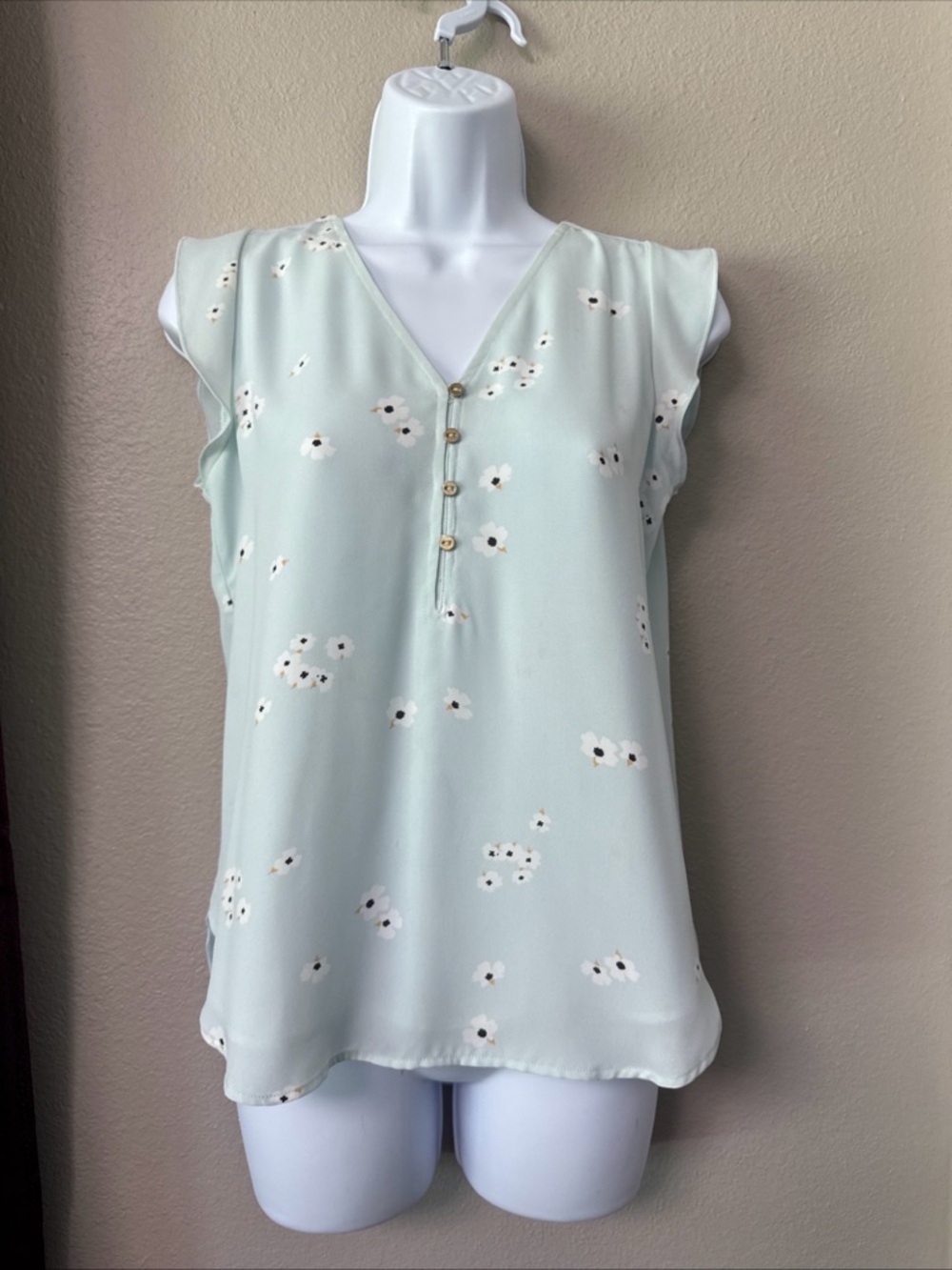 #813 loft Light Mint Floral Top Size Extra Small Petite
